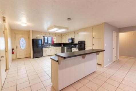 409 W Buffalo Street Caldwell TX 77836