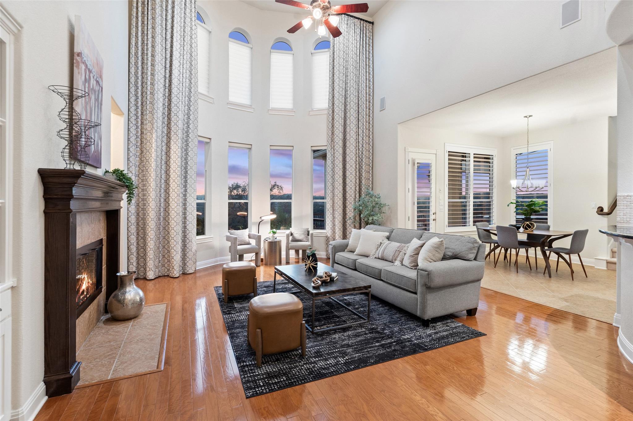 2906 Lakehurst Road Spicewood TX 78669