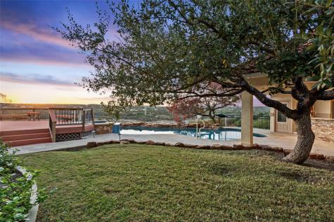 2906 Lakehurst Road Spicewood TX 78669
