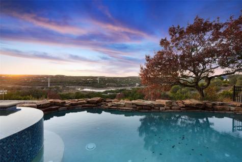 2906 Lakehurst Road Spicewood TX 78669