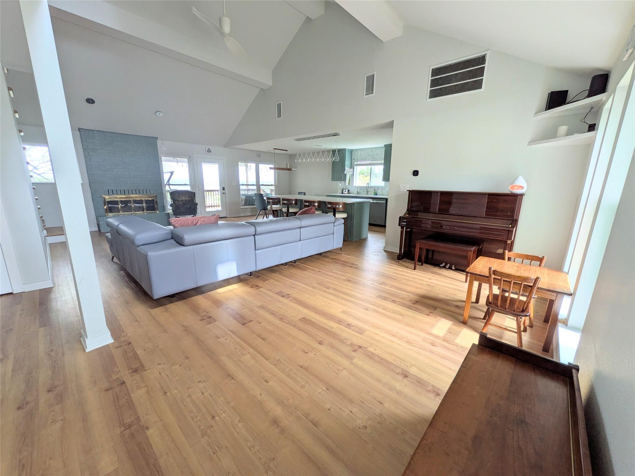 19110 Hornsby Lane Spicewood TX 78669