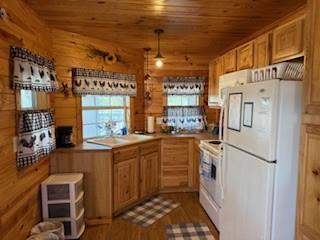 504 N Avenue N Johnson City TX 78636