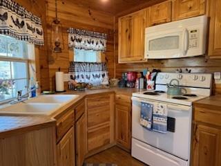 504 N Avenue N Johnson City TX 78636