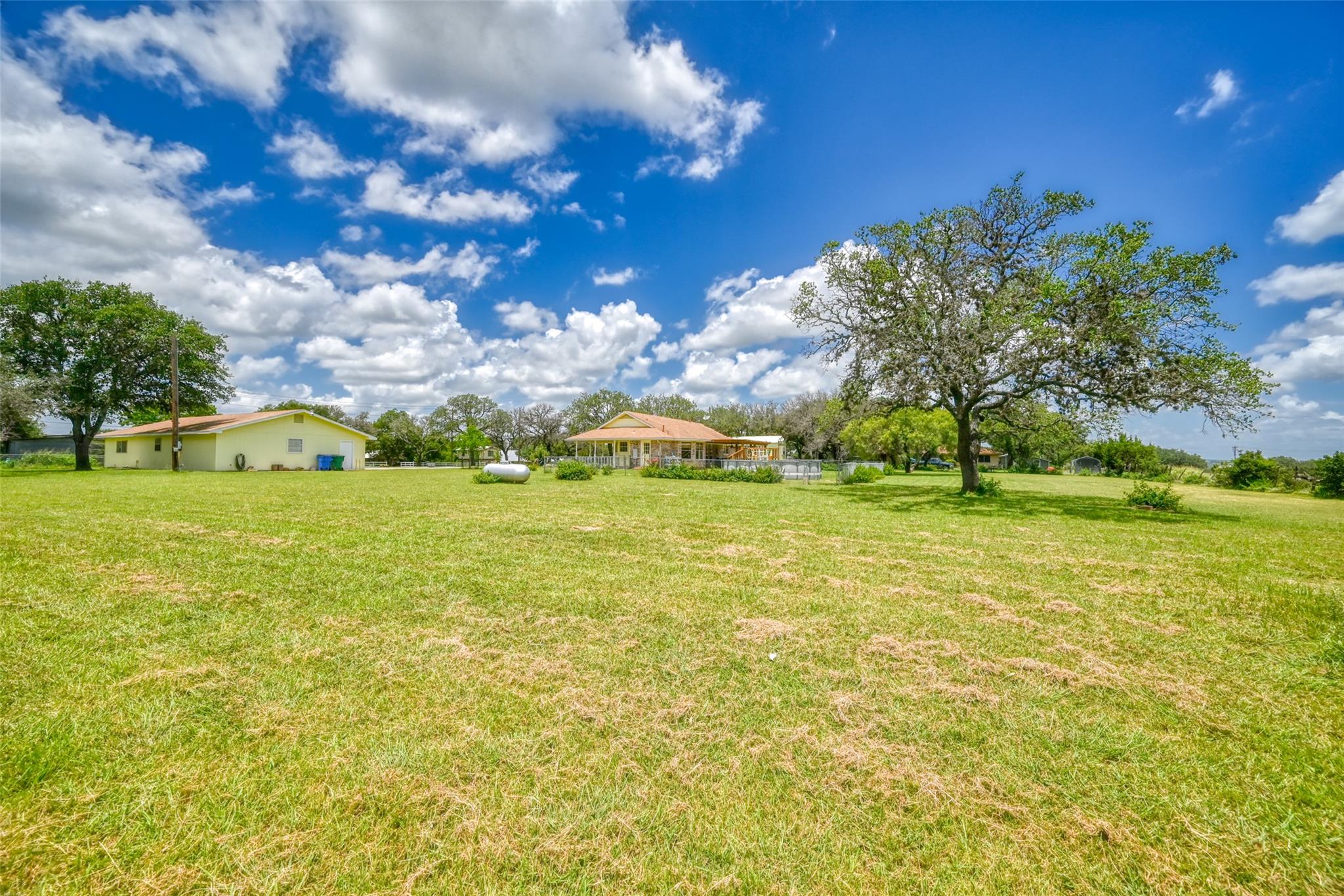 504 N Avenue N Johnson City TX 78636