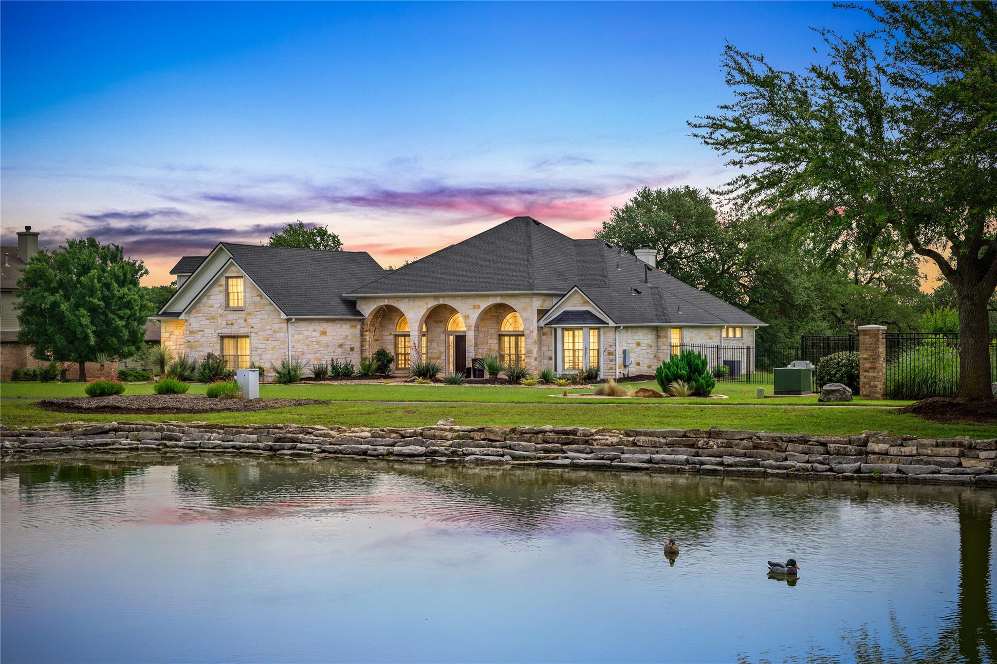 200 Colonial Affair Austin TX 78737