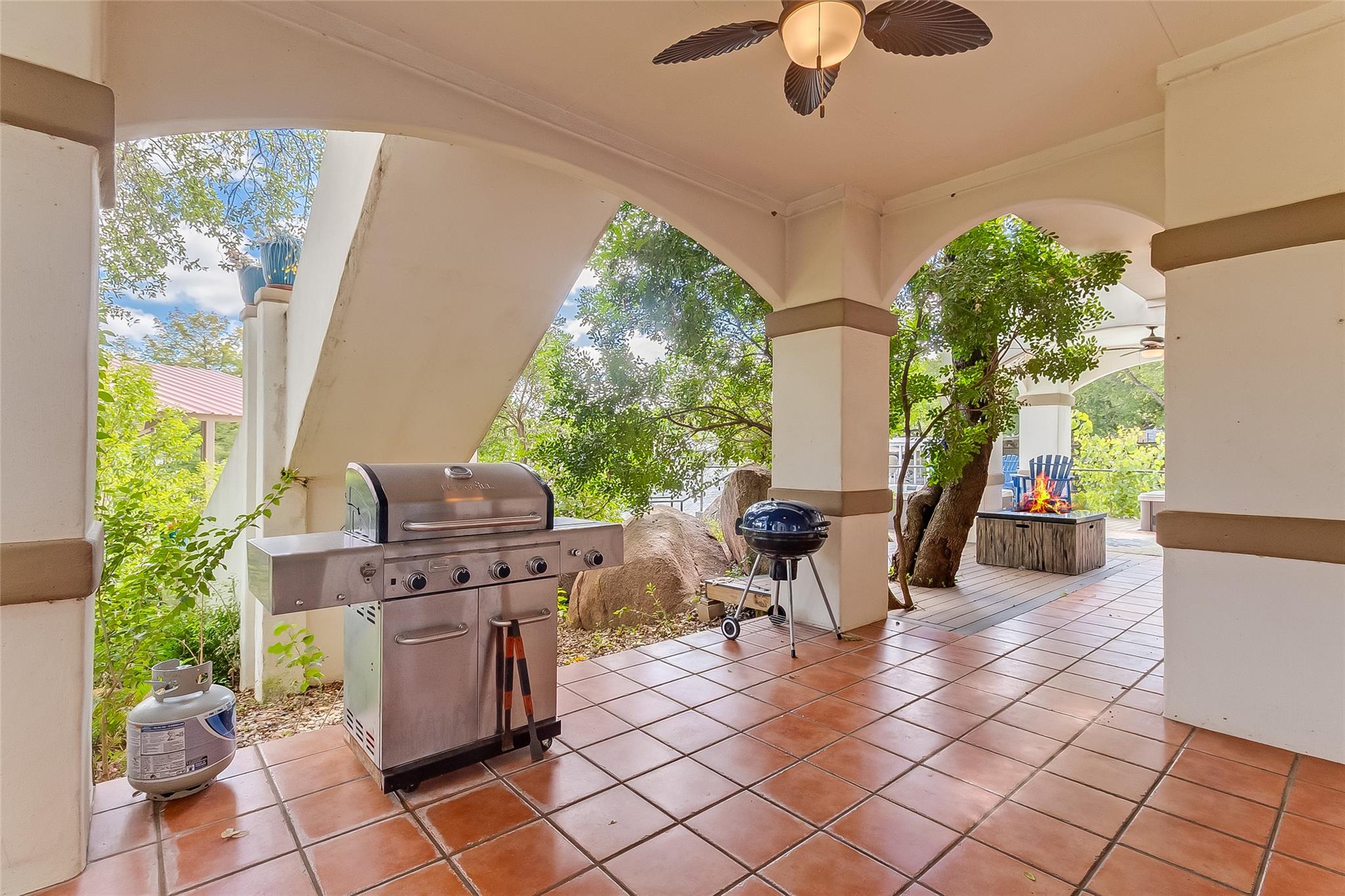 327 Elm Lodge Drive Kingsland TX 78639