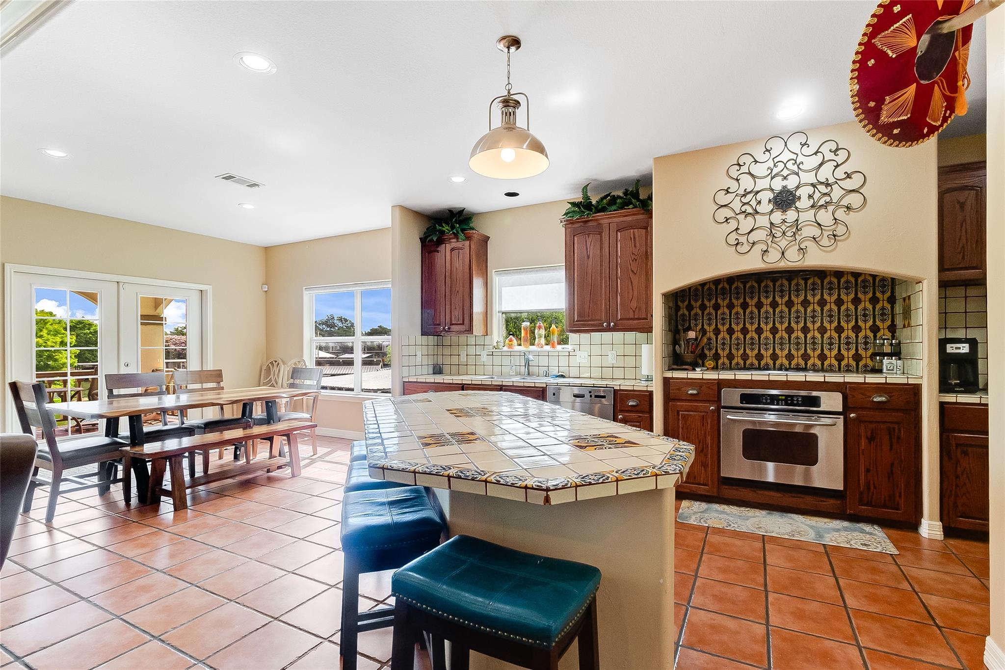 327 Elm Lodge Drive Kingsland TX 78639