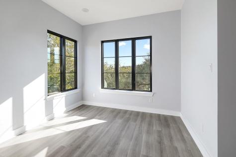 5717 Lost Horizon Drive Austin TX 78759