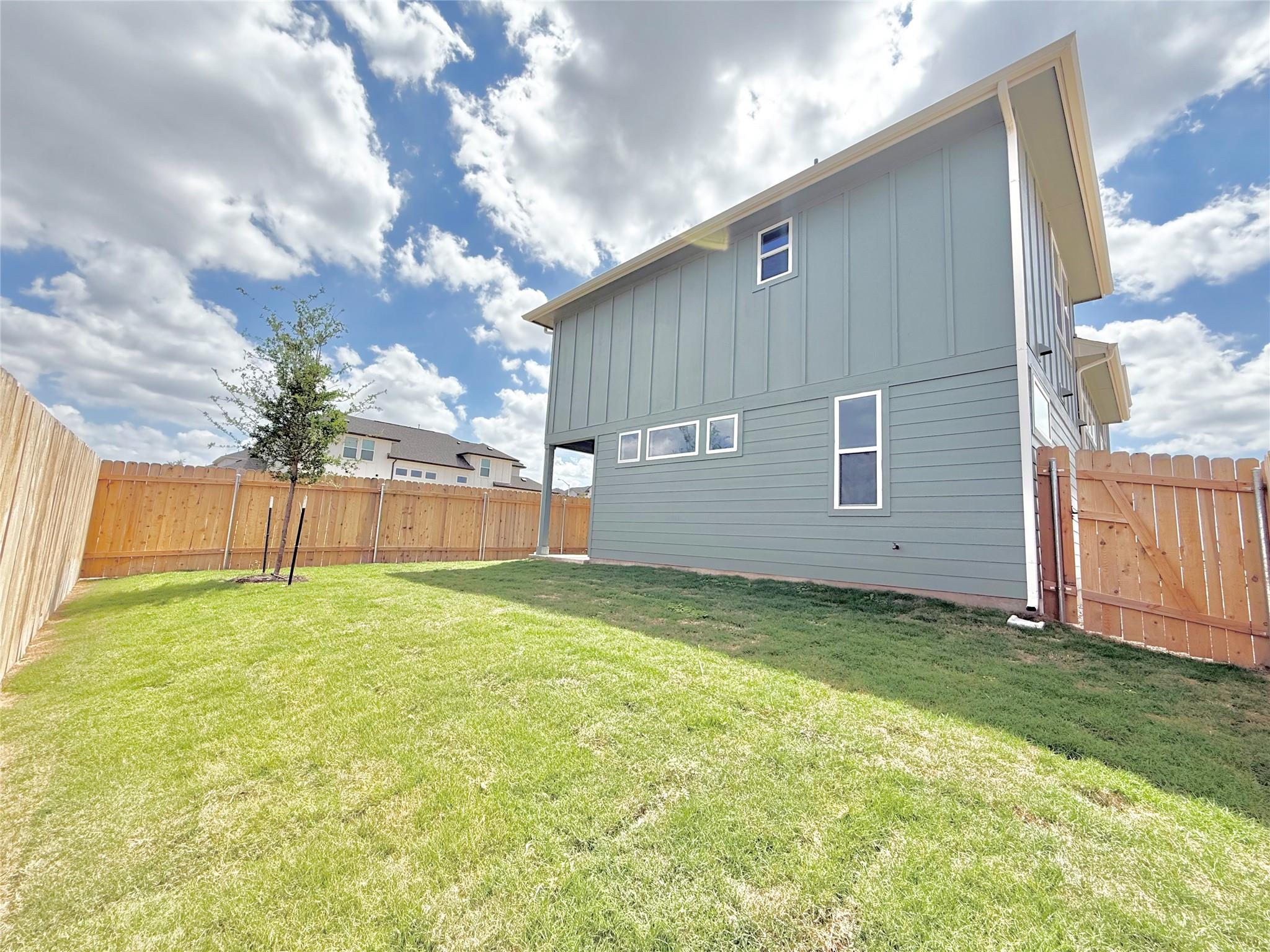 476 Young Street Buda TX 78610