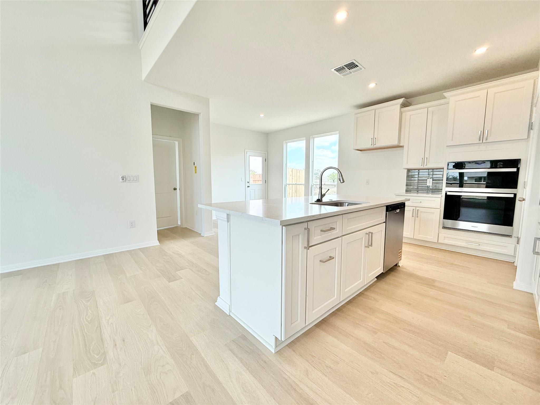 476 Young Street Buda TX 78610