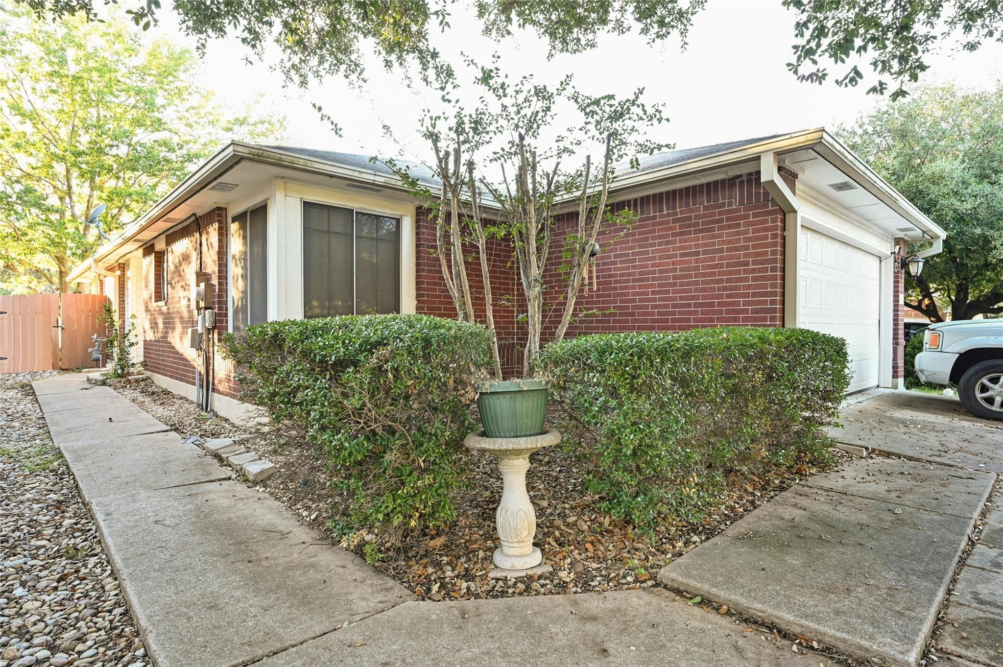 1837 Friars Tale Lane Austin TX 78748