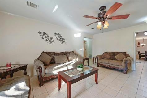 1837 Friars Tale Lane Austin TX 78748
