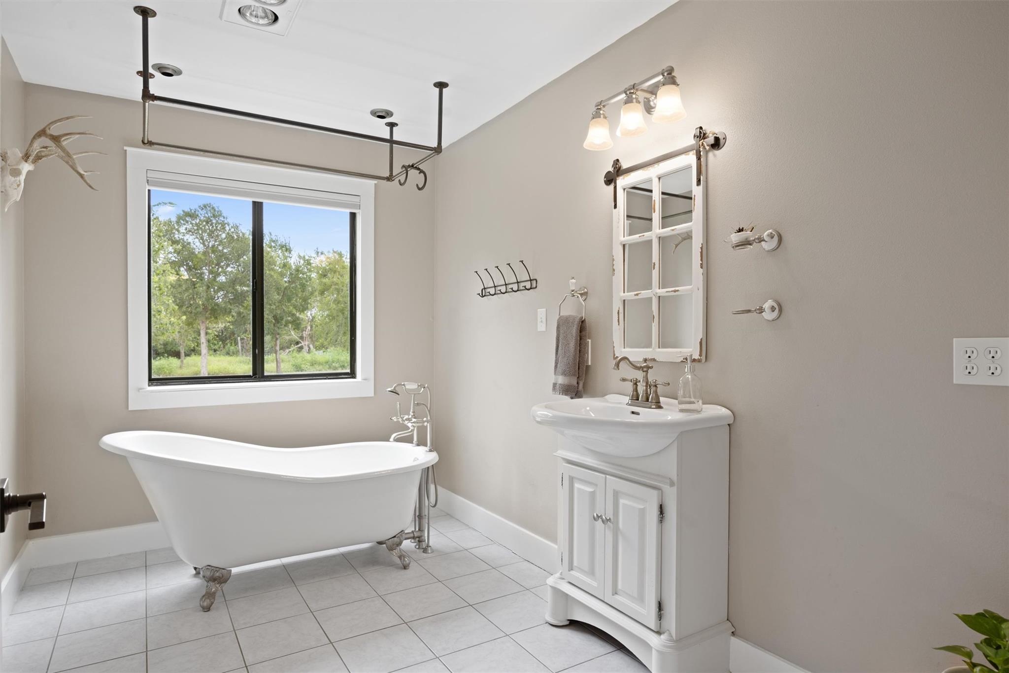 13590 Ranch Road 2338 Georgetown TX 78633