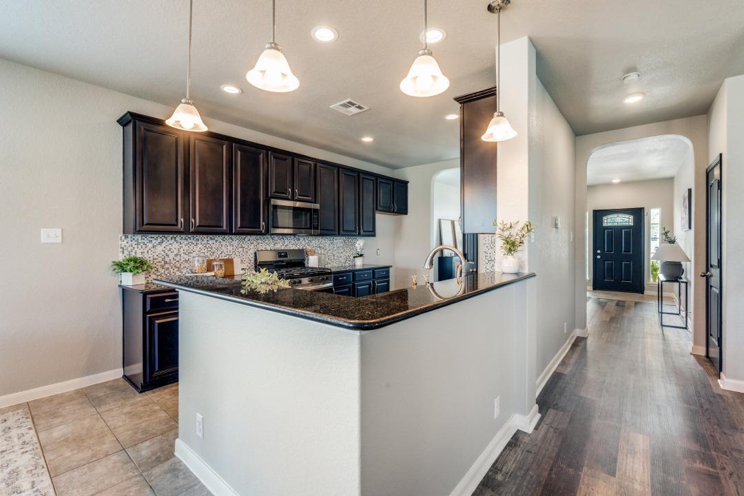 306 Oak Creek Way New Braunfels TX 78130
