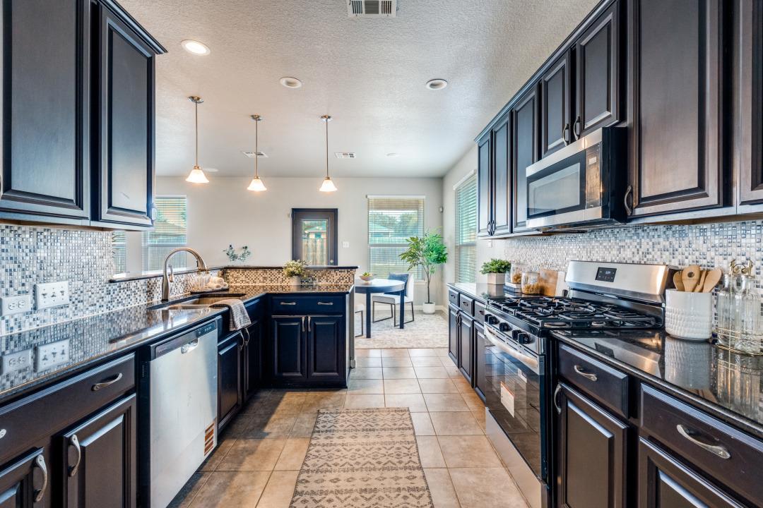 306 Oak Creek Way New Braunfels TX 78130