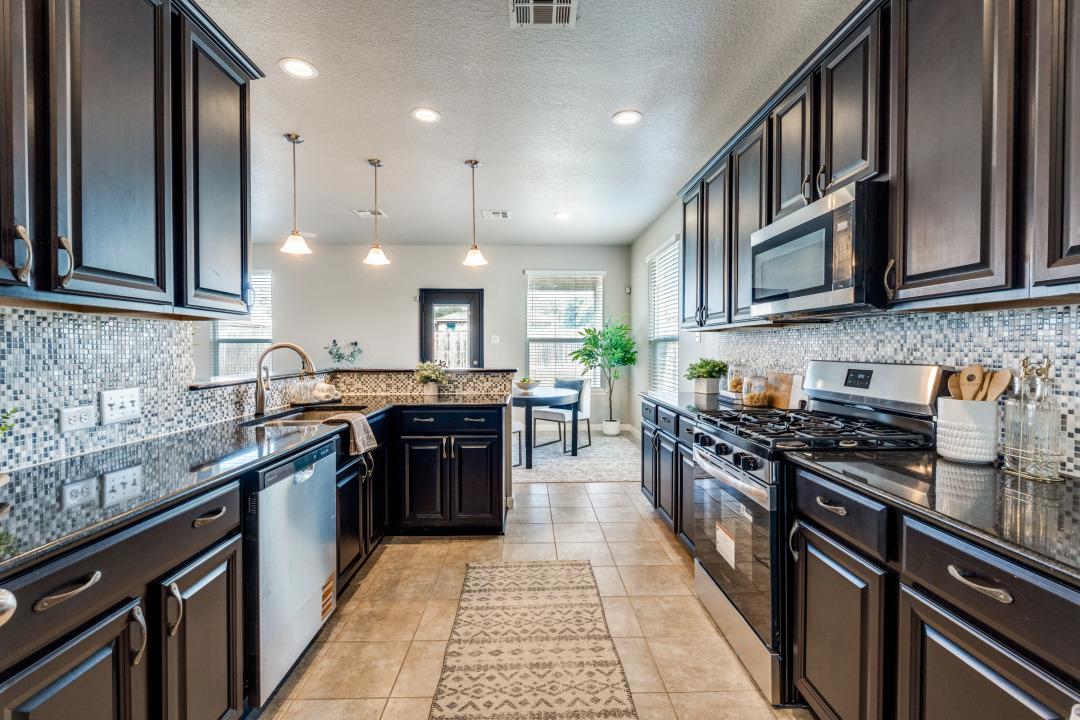 306 Oak Creek Way New Braunfels TX 78130