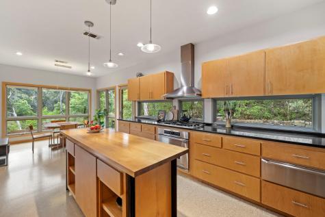 701 Yaupon Valley Road West Lake Hills TX 78746