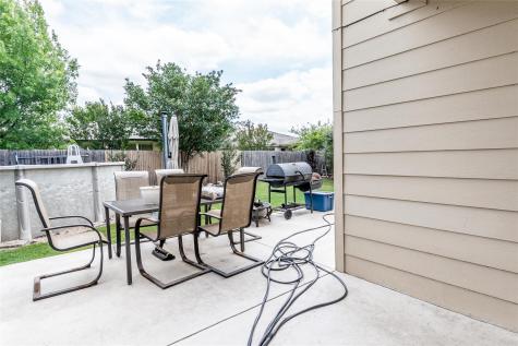 318 Hyltin Street Hutto TX 78634