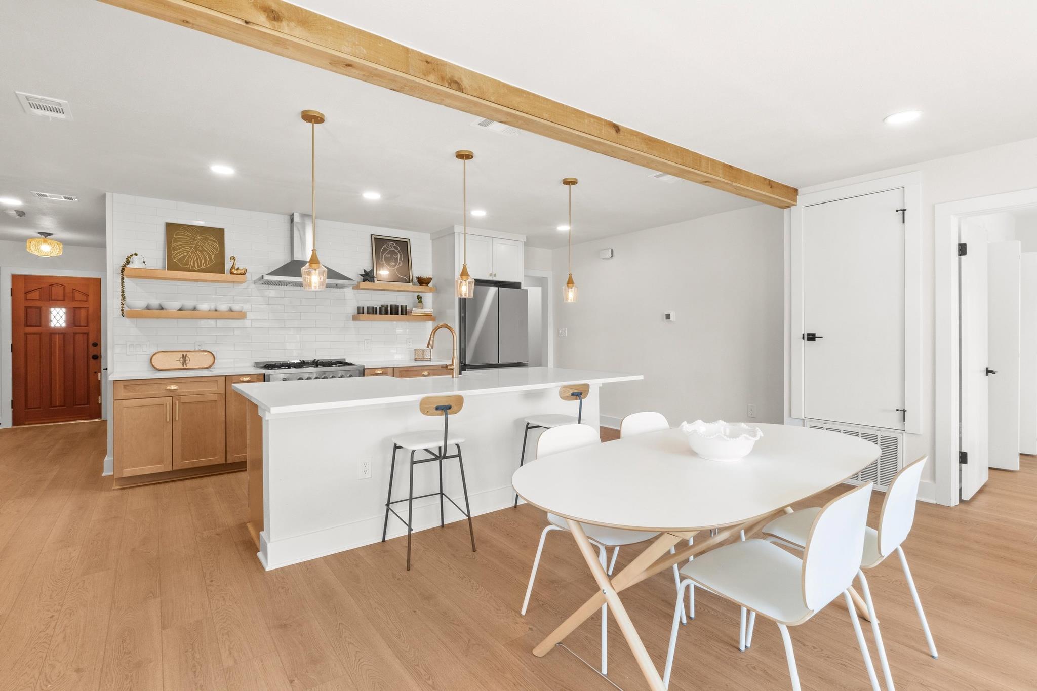 2205 N Plains Avenue Austin TX 78757