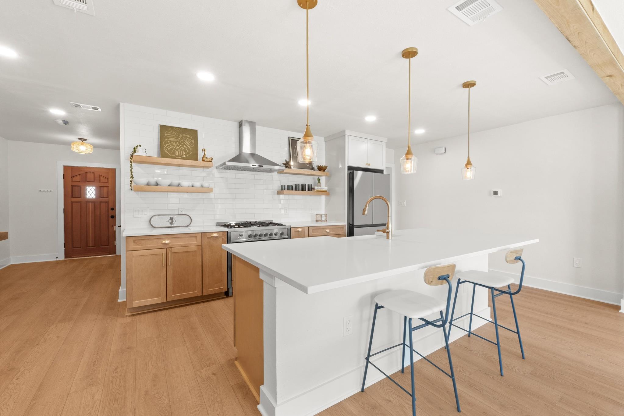 2205 N Plains Avenue Austin TX 78757