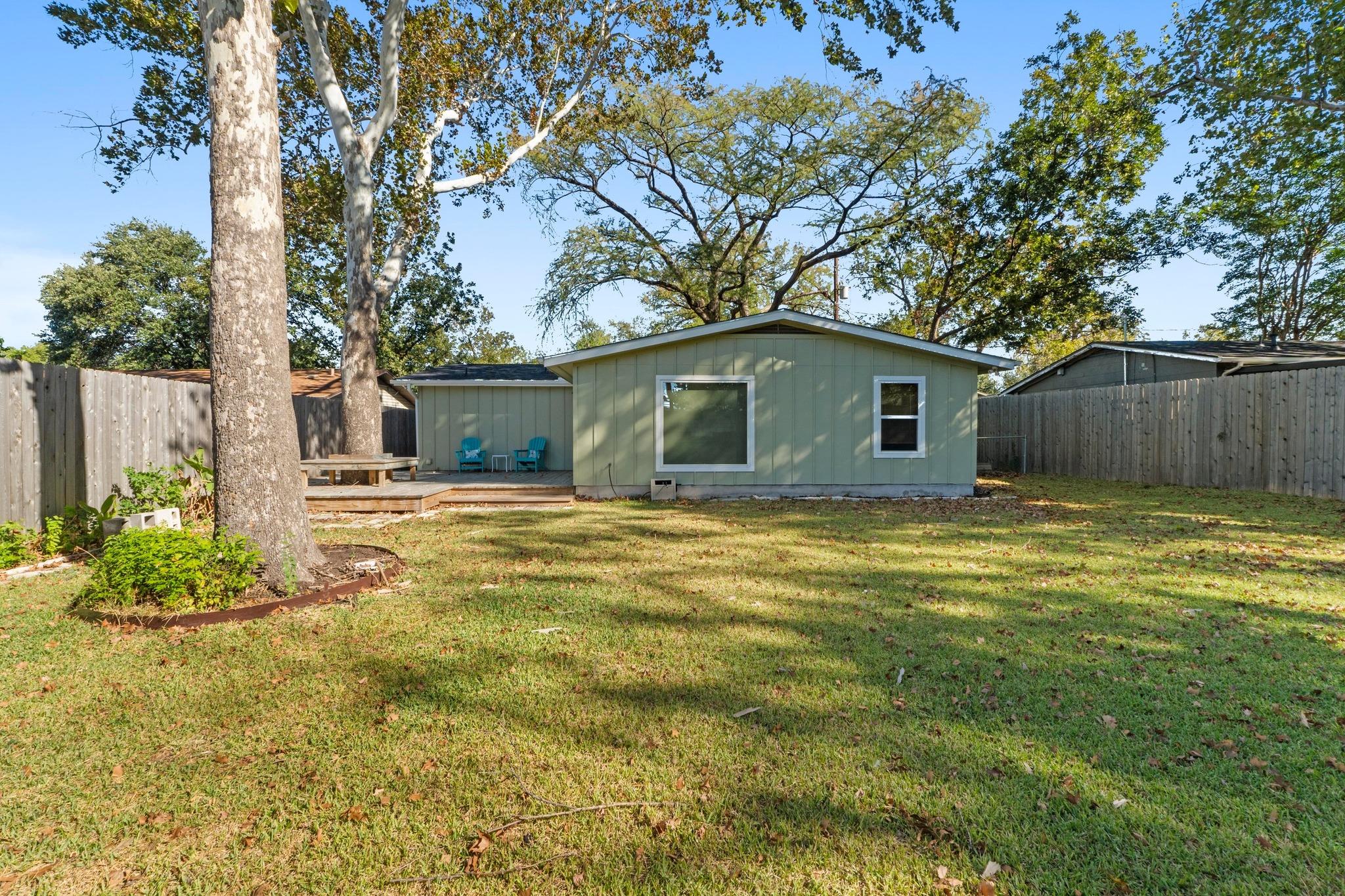 2205 N Plains Avenue Austin TX 78757
