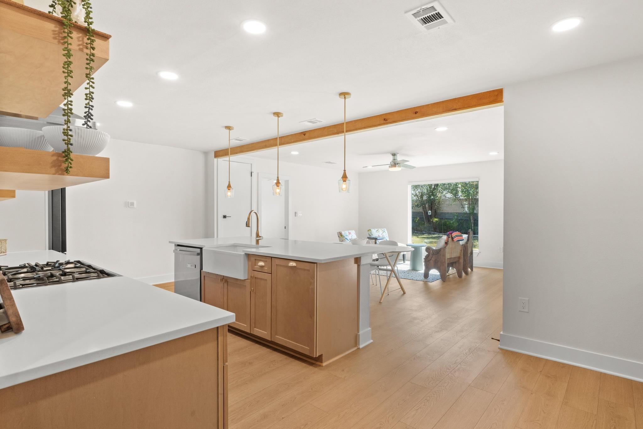 2205 N Plains Avenue Austin TX 78757