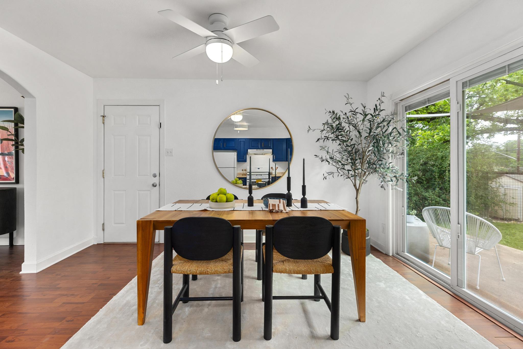 1813 Loreto Drive Austin TX 78721