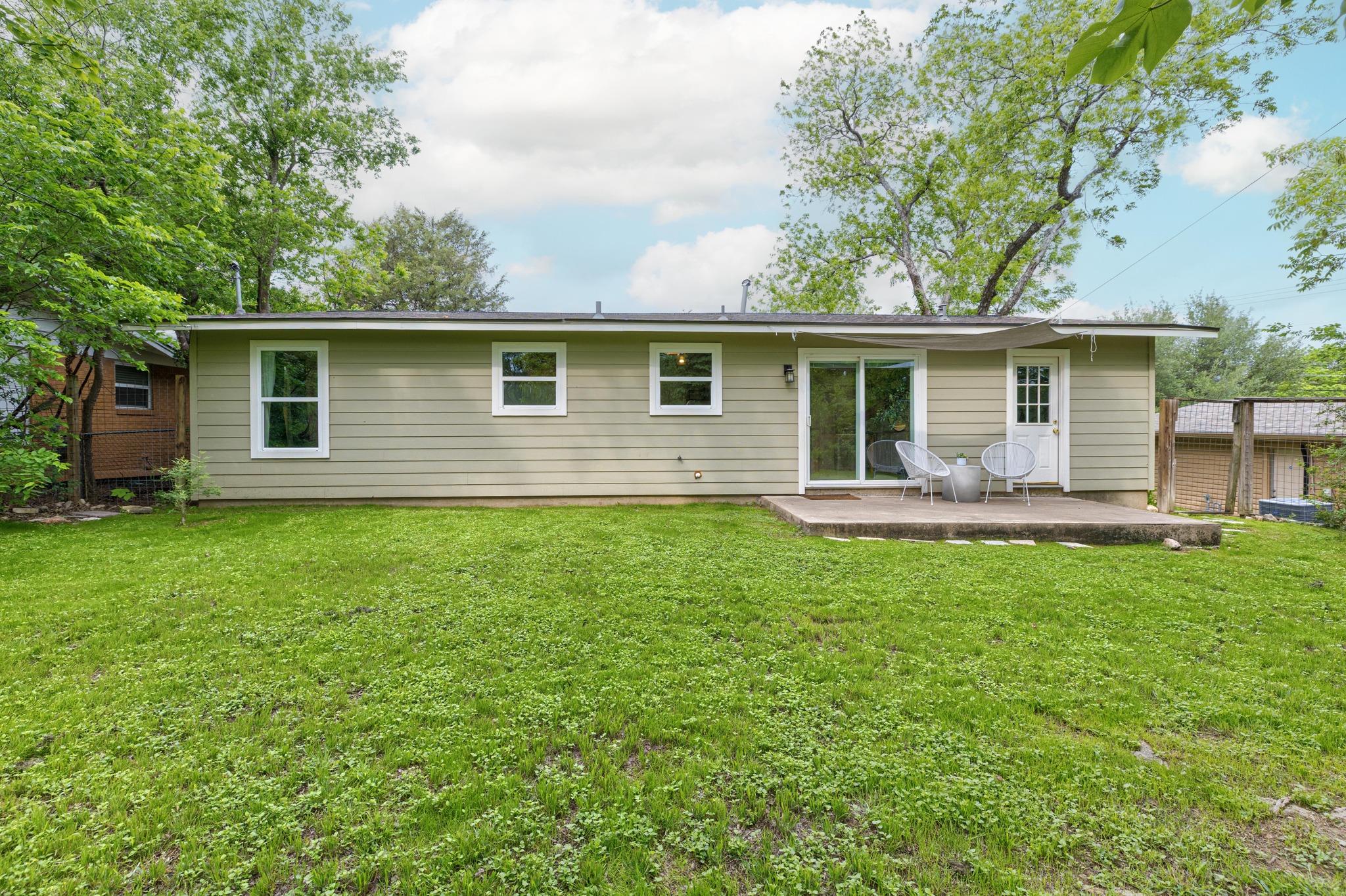 1813 Loreto Drive Austin TX 78721