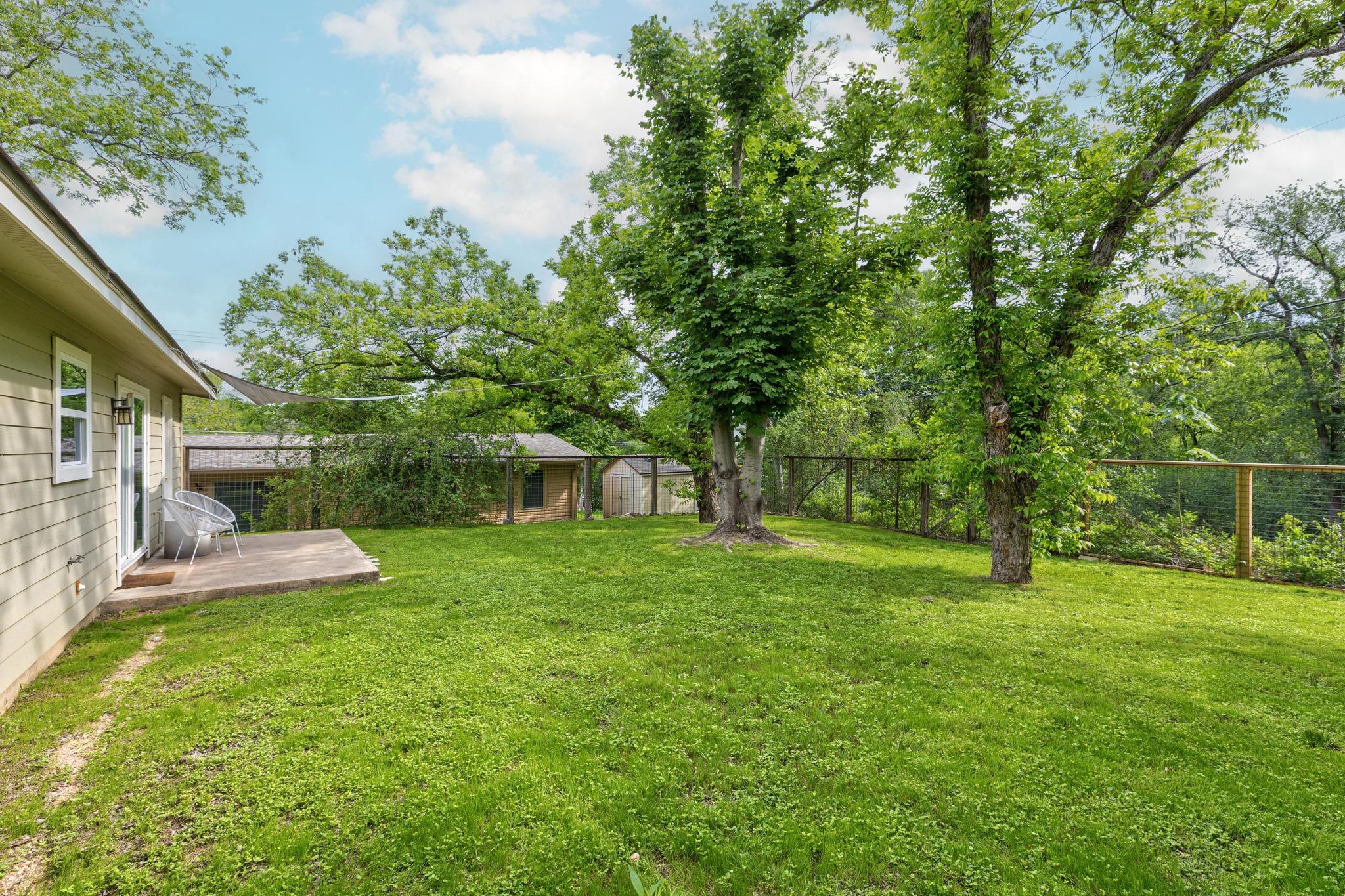 1813 Loreto Drive Austin TX 78721