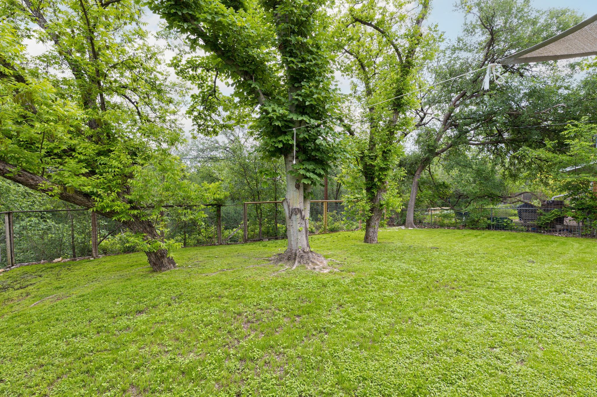 1813 Loreto Drive Austin TX 78721