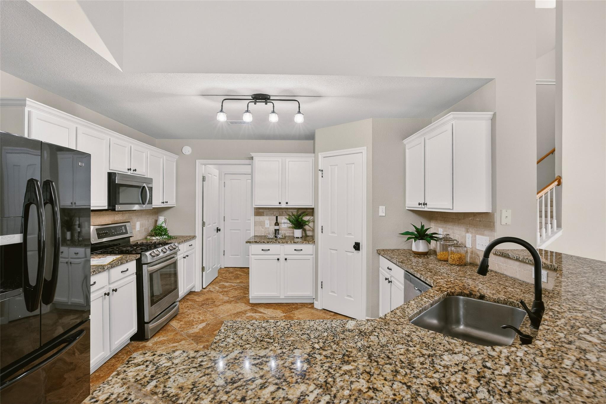 3713 Norman Loop Round Rock TX 78664