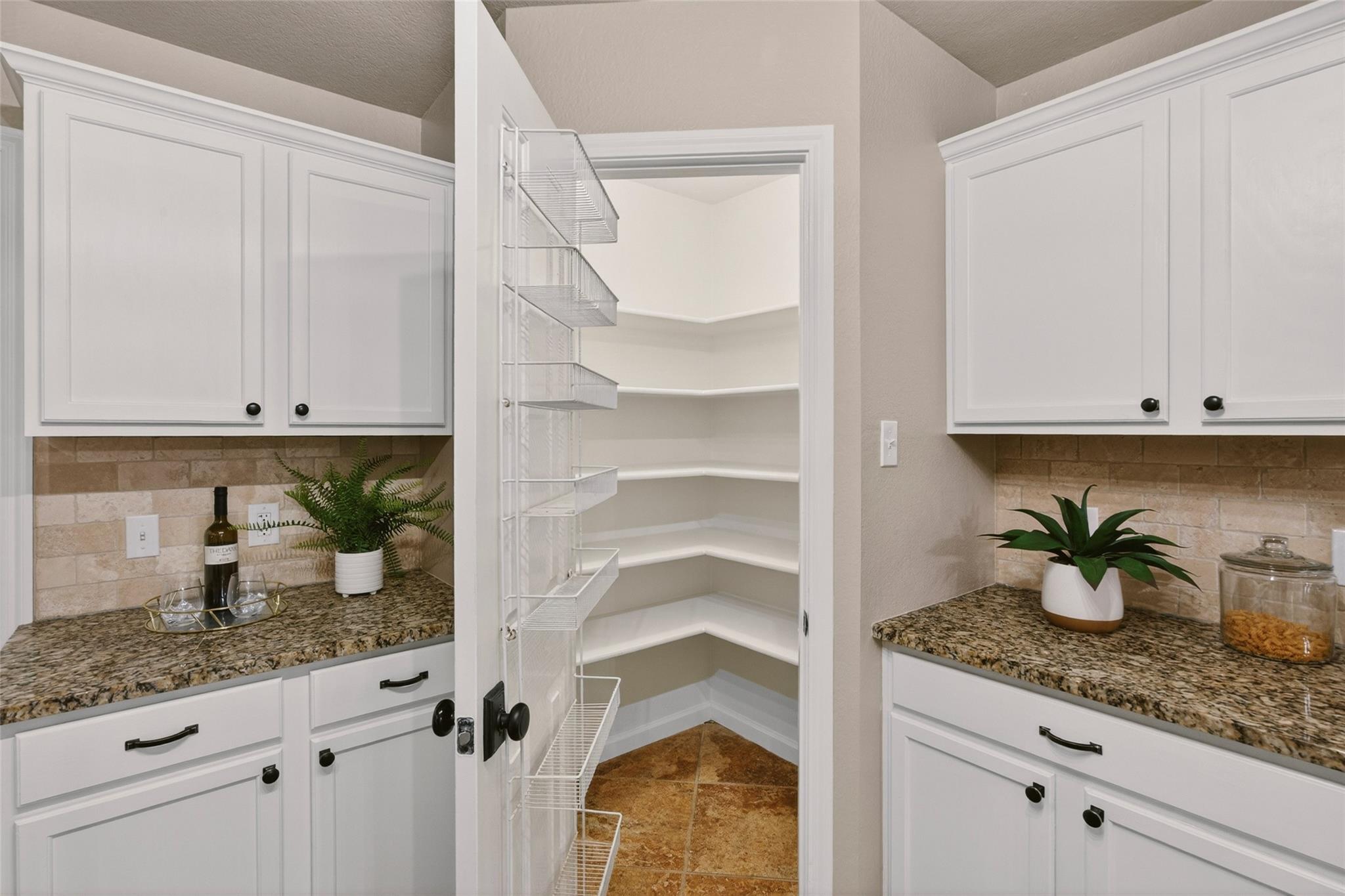 3713 Norman Loop Round Rock TX 78664