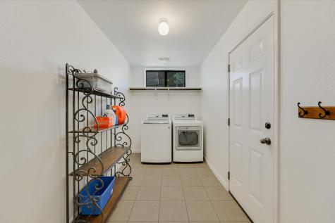 128 W Adelanta Place Round Rock TX 78681