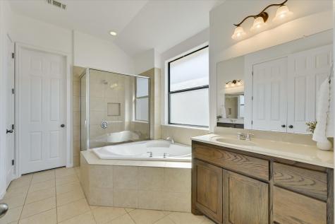 128 W Adelanta Place Round Rock TX 78681