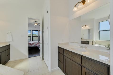 128 W Adelanta Place Round Rock TX 78681