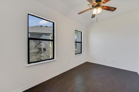 128 W Adelanta Place Round Rock TX 78681