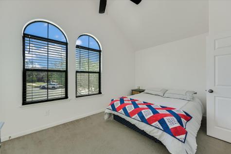 128 W Adelanta Place Round Rock TX 78681