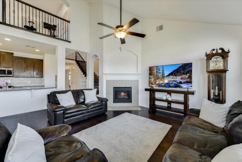 128 W Adelanta Place Round Rock TX 78681