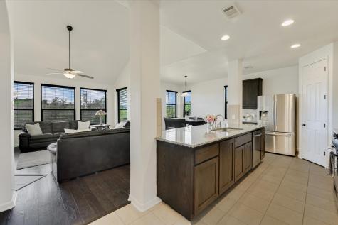 128 W Adelanta Place Round Rock TX 78681