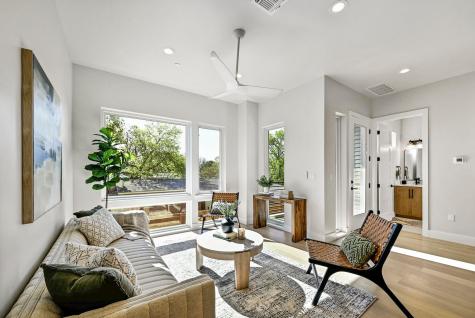 100 W Odell Street Austin TX 78752