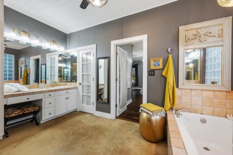 10921 Long Branch Drive Austin TX 78736