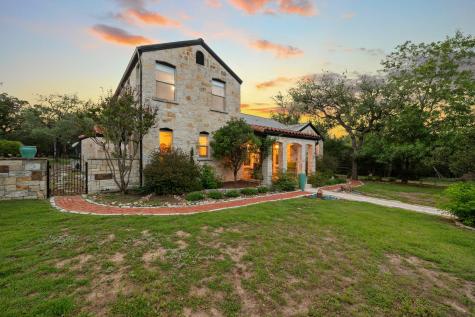 10921 Long Branch Drive Austin TX 78736