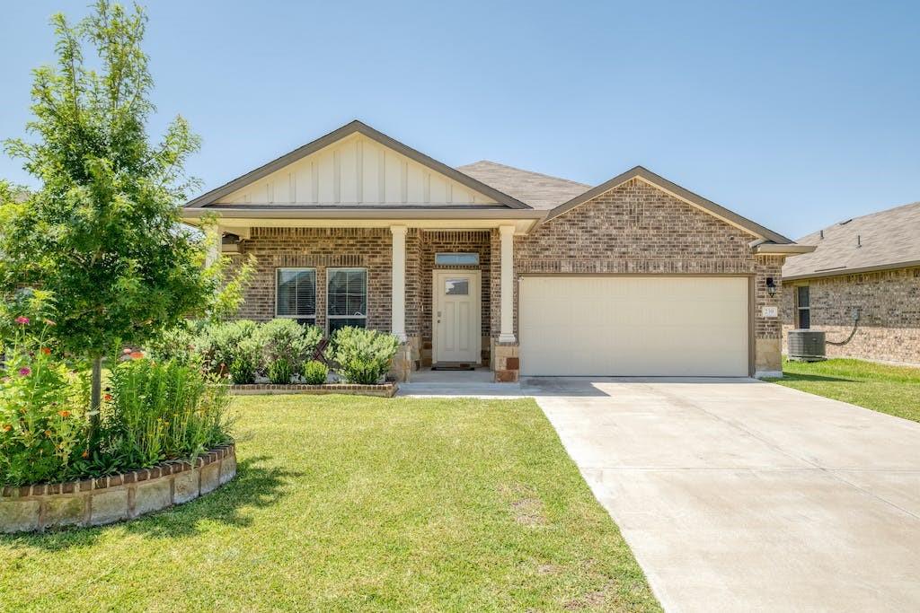 239 High More Court Temple TX 76502