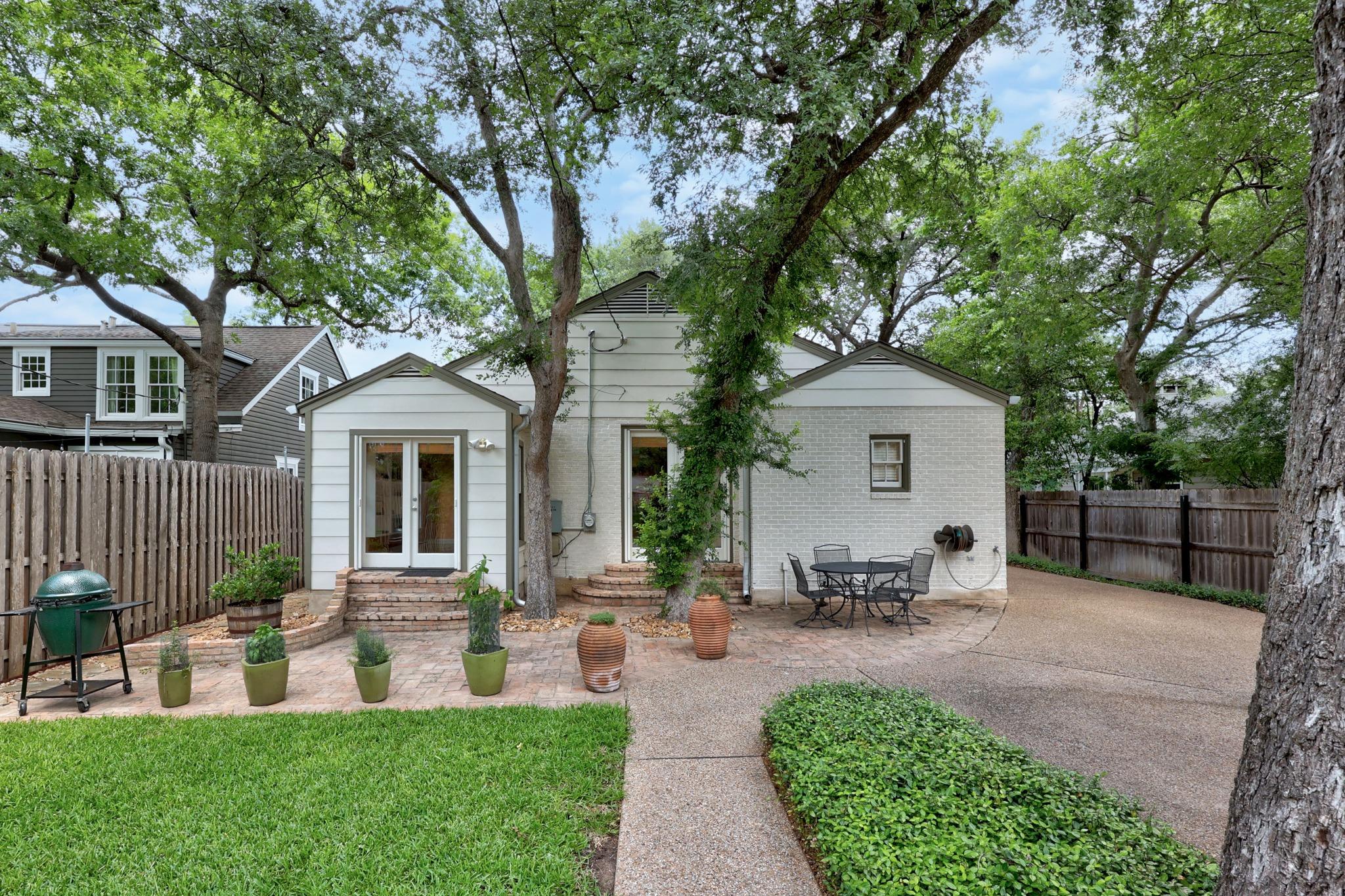 1517 W 29th Street Austin TX 78703