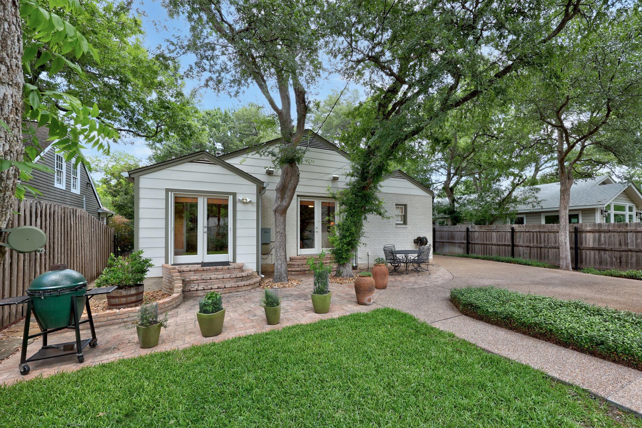 1517 W 29th Street Austin TX 78703