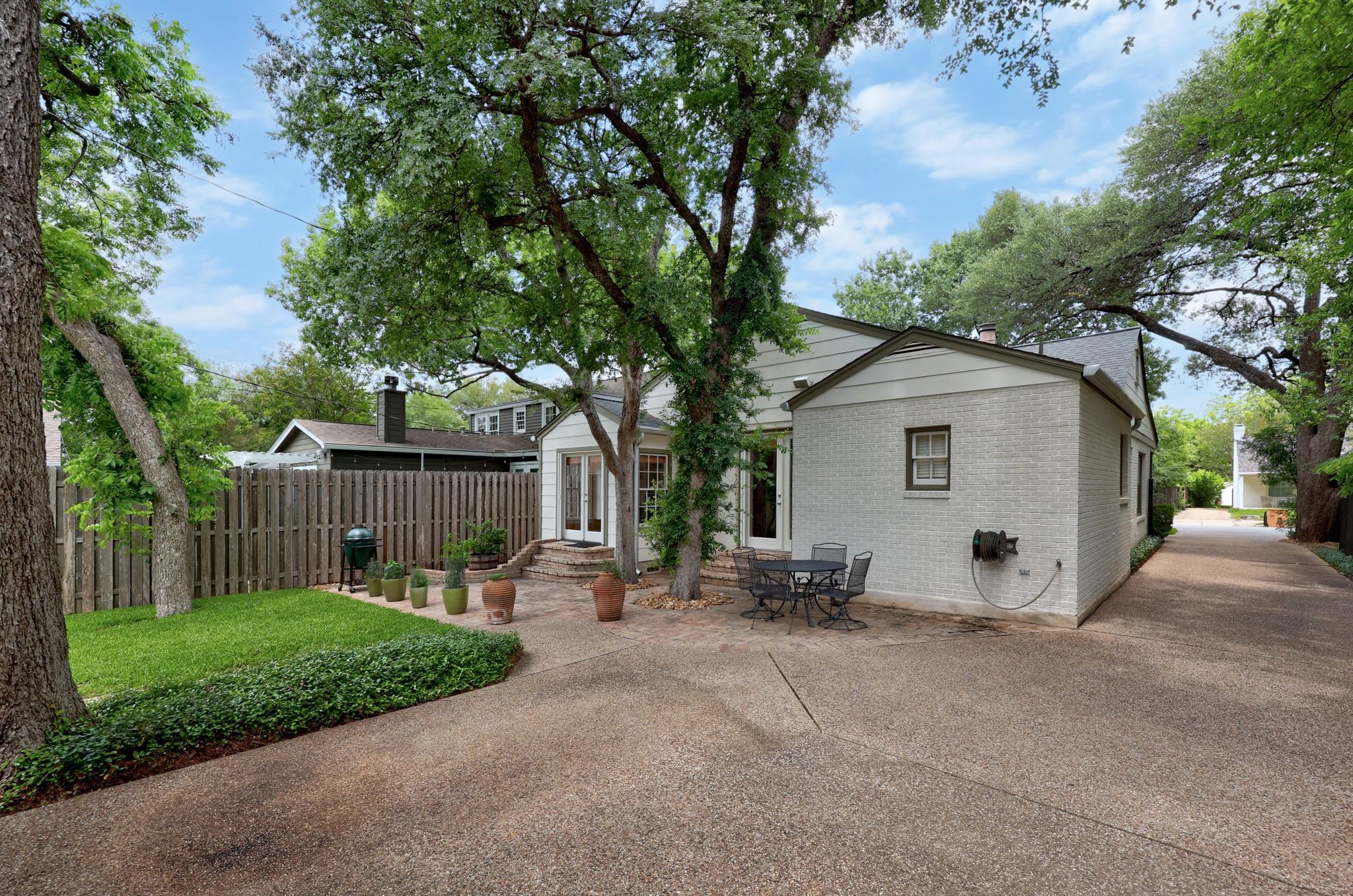 1517 W 29th Street Austin TX 78703