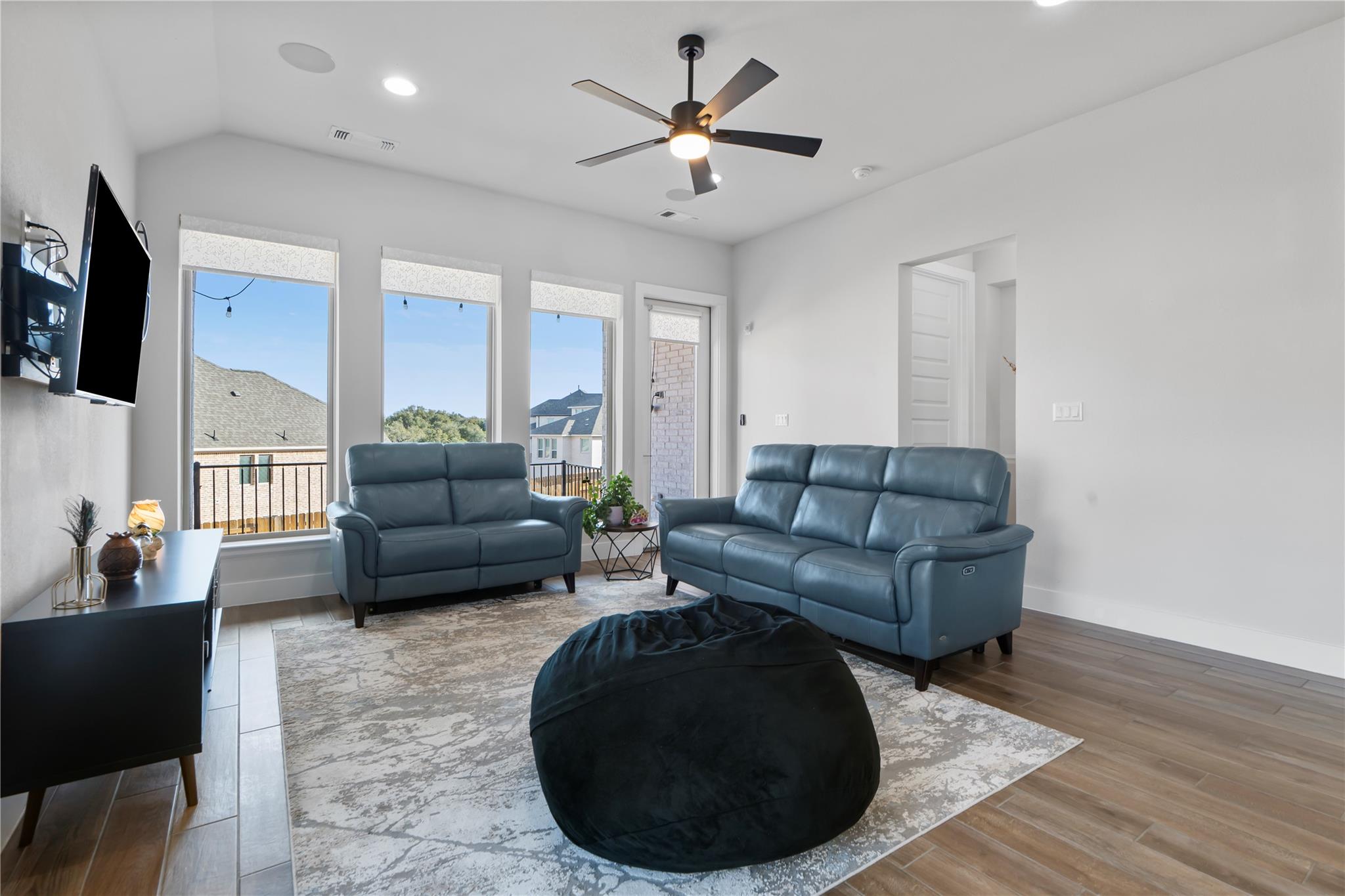 224 Green Knoll Lane Georgetown TX 78628