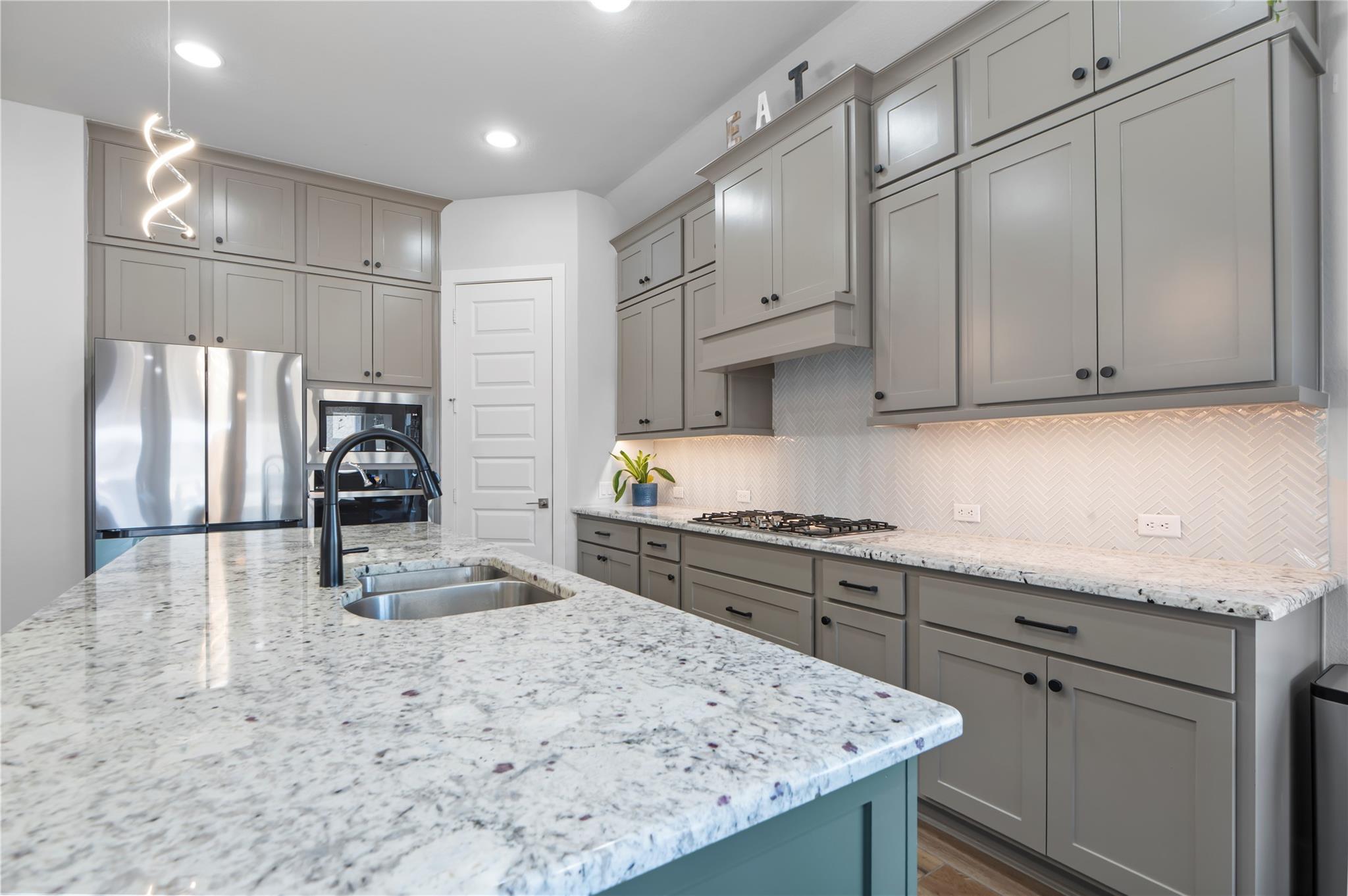 224 Green Knoll Lane Georgetown TX 78628