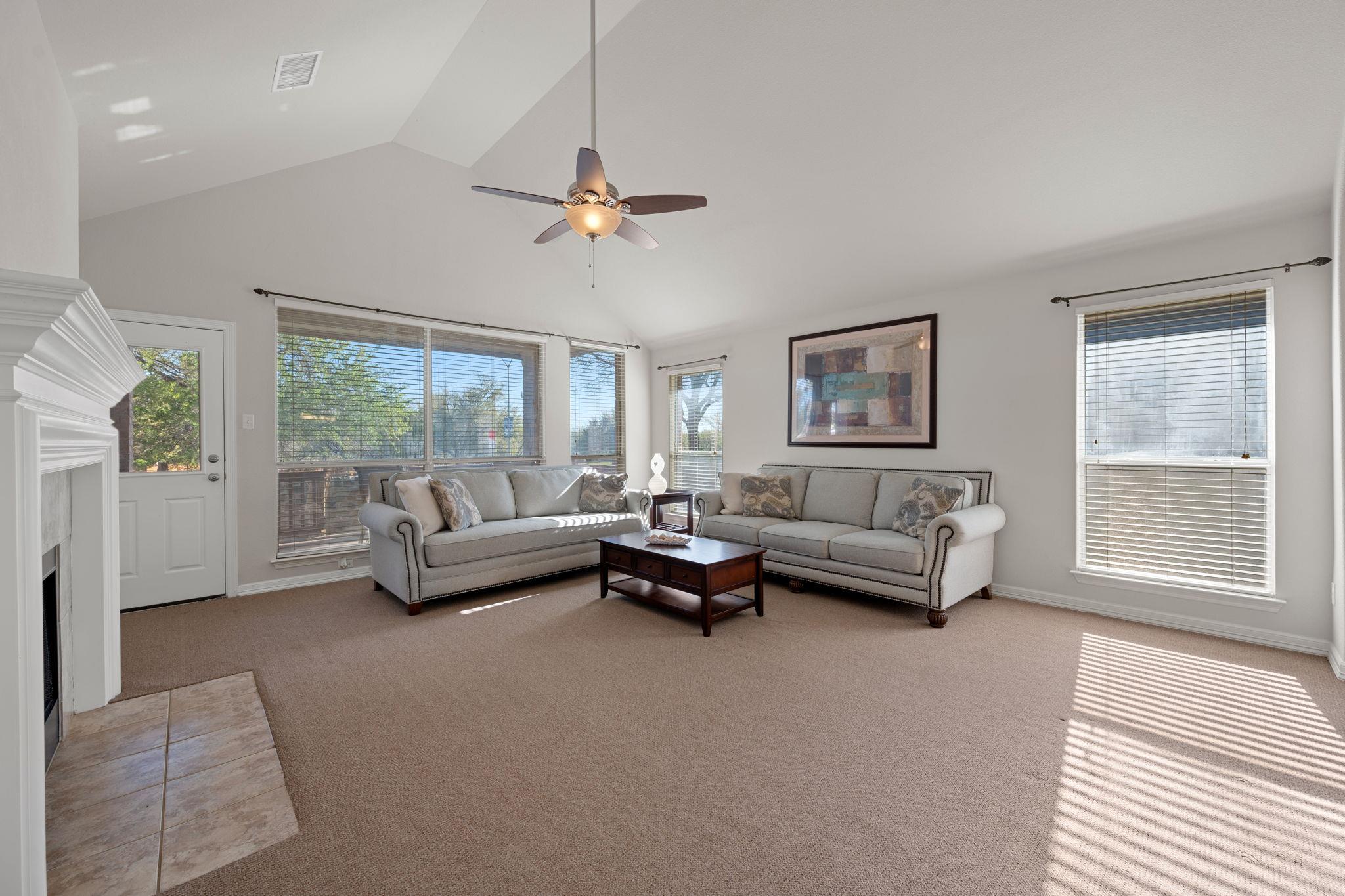 2221 Village View Loop Pflugerville TX 78660