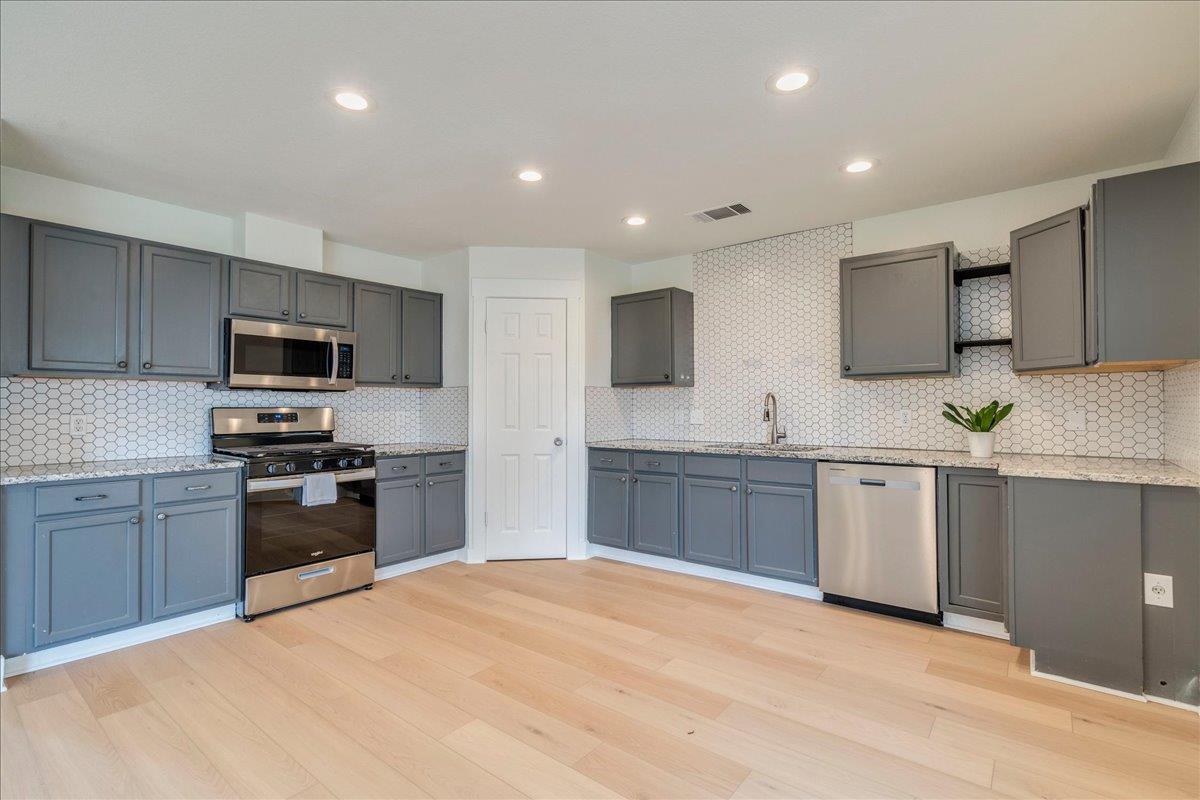 171 Orion Cove Kyle TX 78640